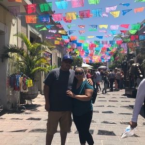 Meet your Posher, Claudia